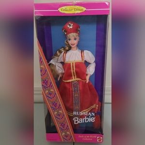 1996 Dolls of the World Russian Barbie